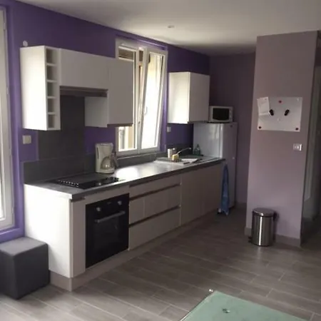 La Maison Parisienne Maison Deux Pièces à Louer Au Pied Du Métro Maisons-Alfort